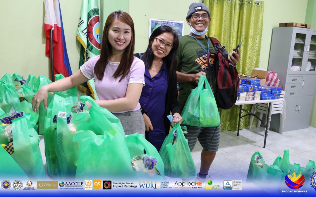 PSUMPC gives out relief packs for members